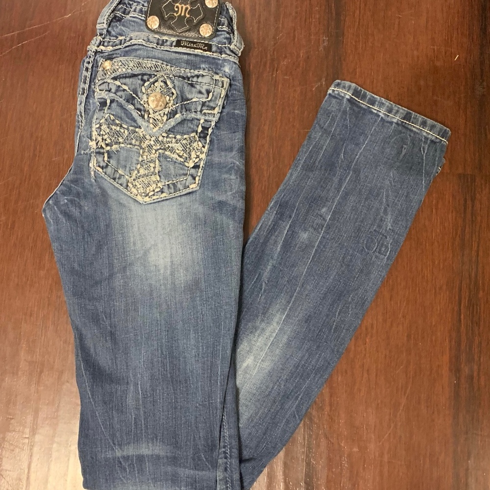 Straight miss me jeans